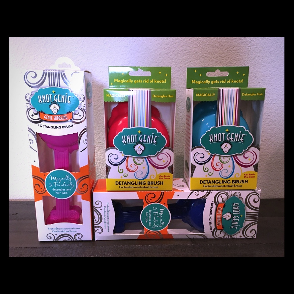 Knot Genie- Detangling Brush! BRAND NEW! 4 different colors 2 different styles!